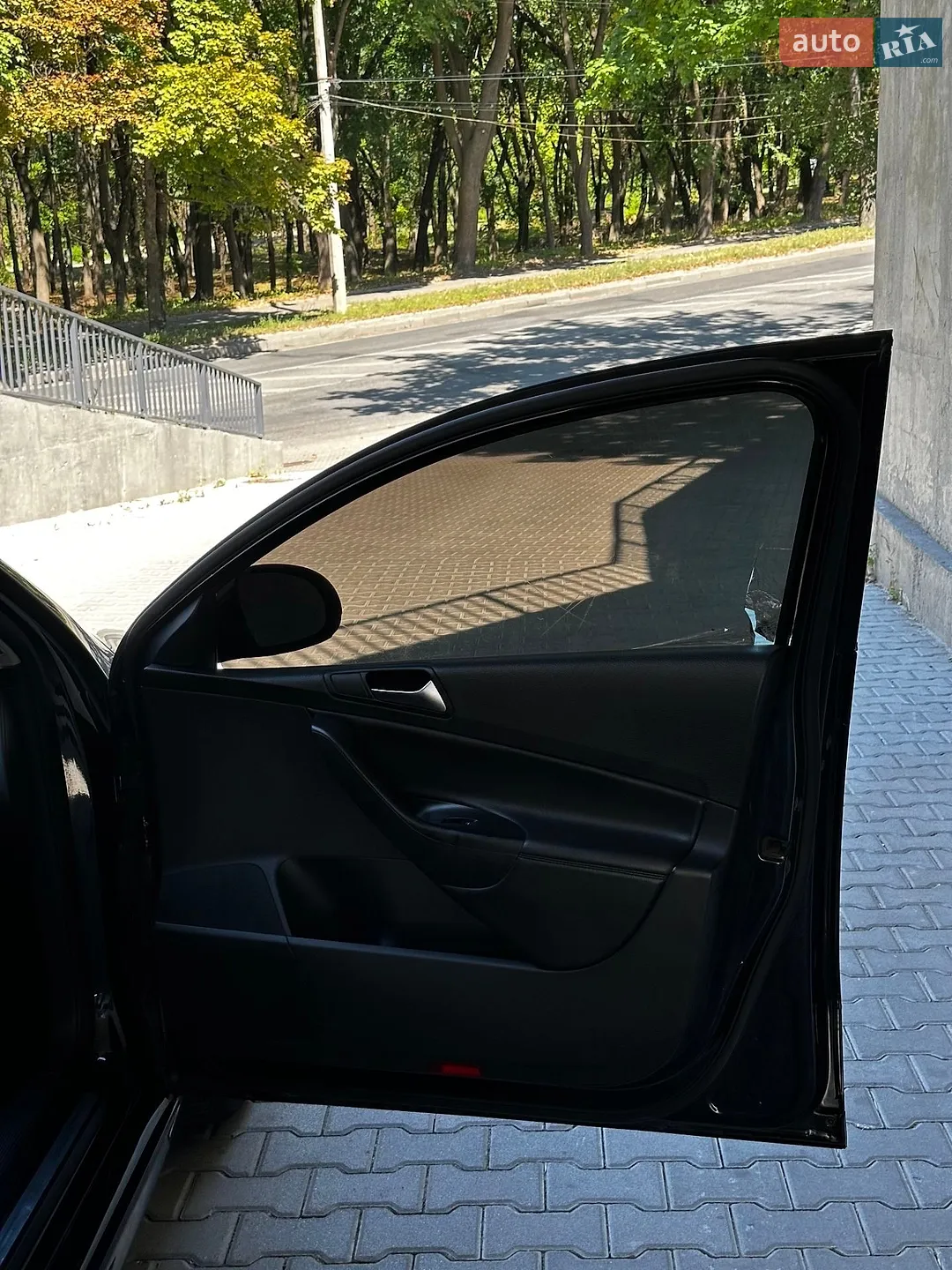 2010 Volkswagen Passat - мініатюра 20