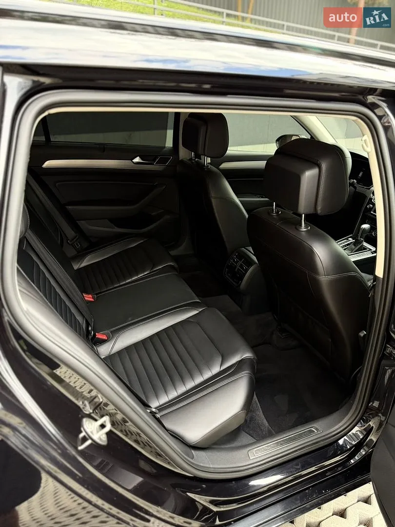 2014 Volkswagen Passat - мініатюра 21