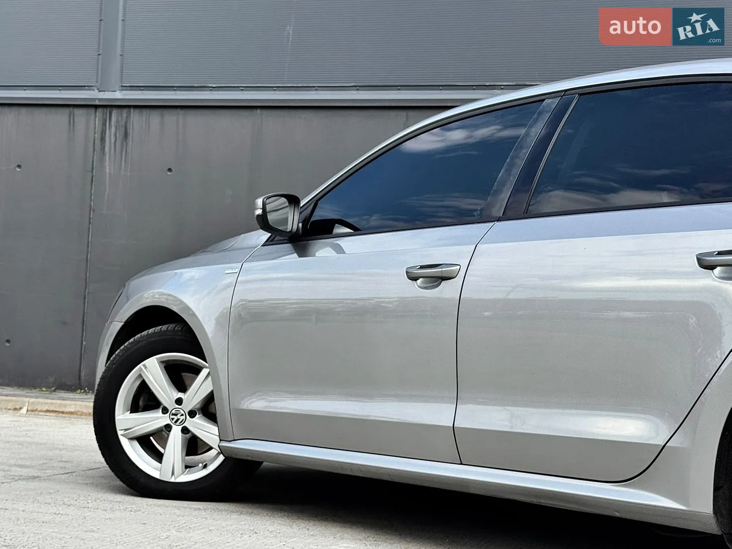 2013 Volkswagen Passat - мініатюра 3