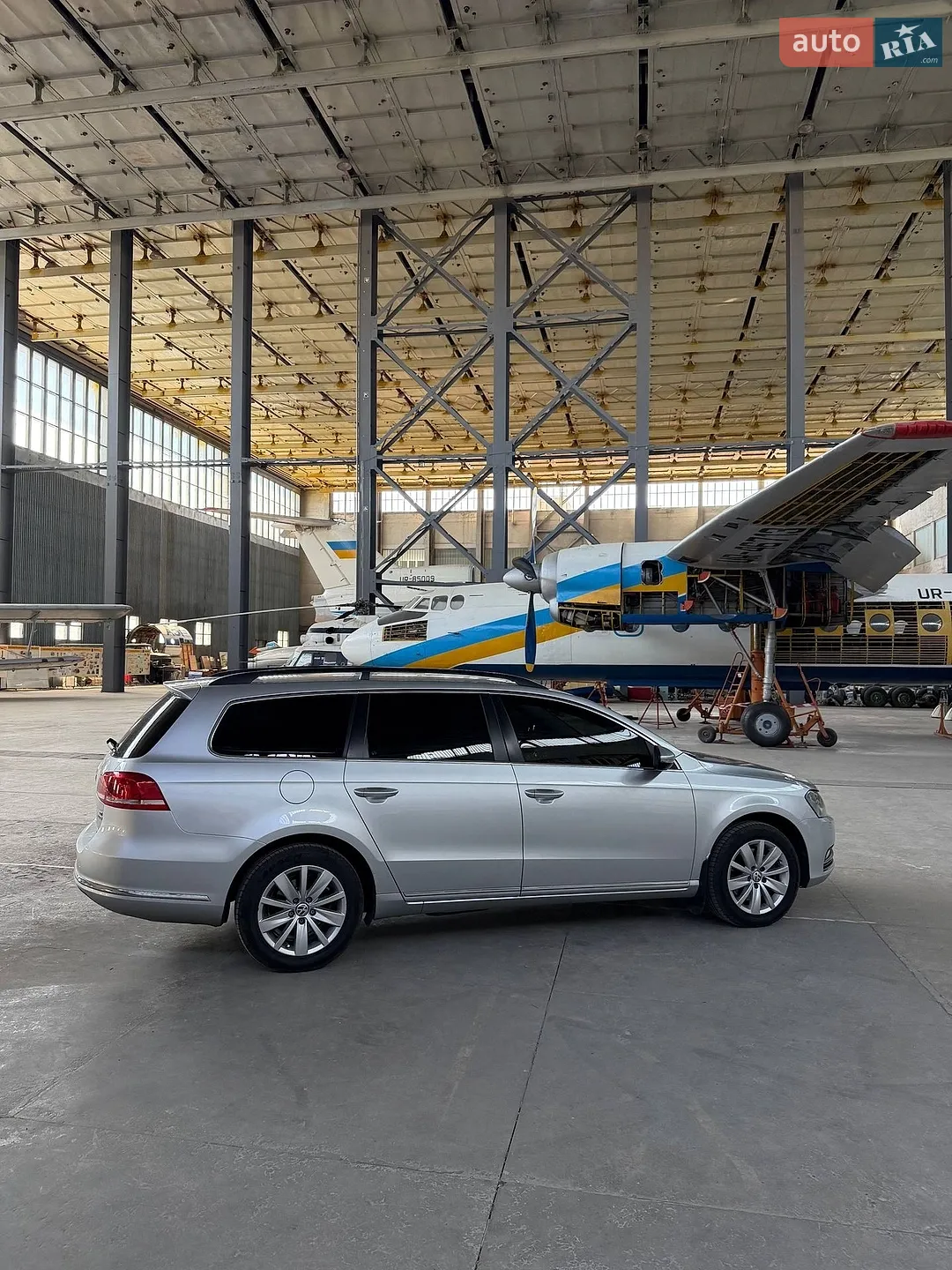 2010 Volkswagen Passat - мініатюра 7