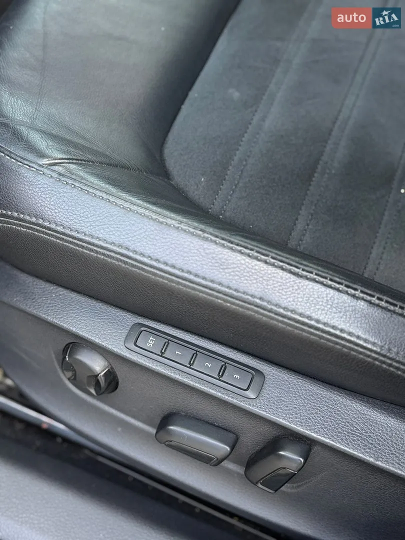 2013 Volkswagen Passat - мініатюра 11