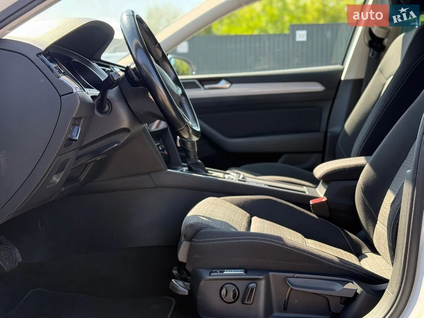 2020 Volkswagen Passat - мініатюра 19