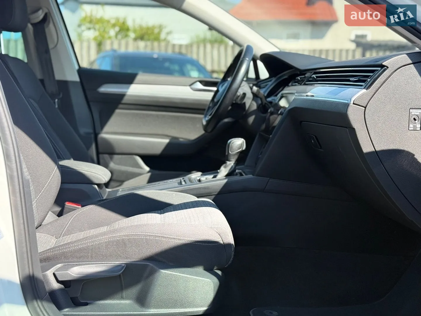 2020 Volkswagen Passat - мініатюра 38