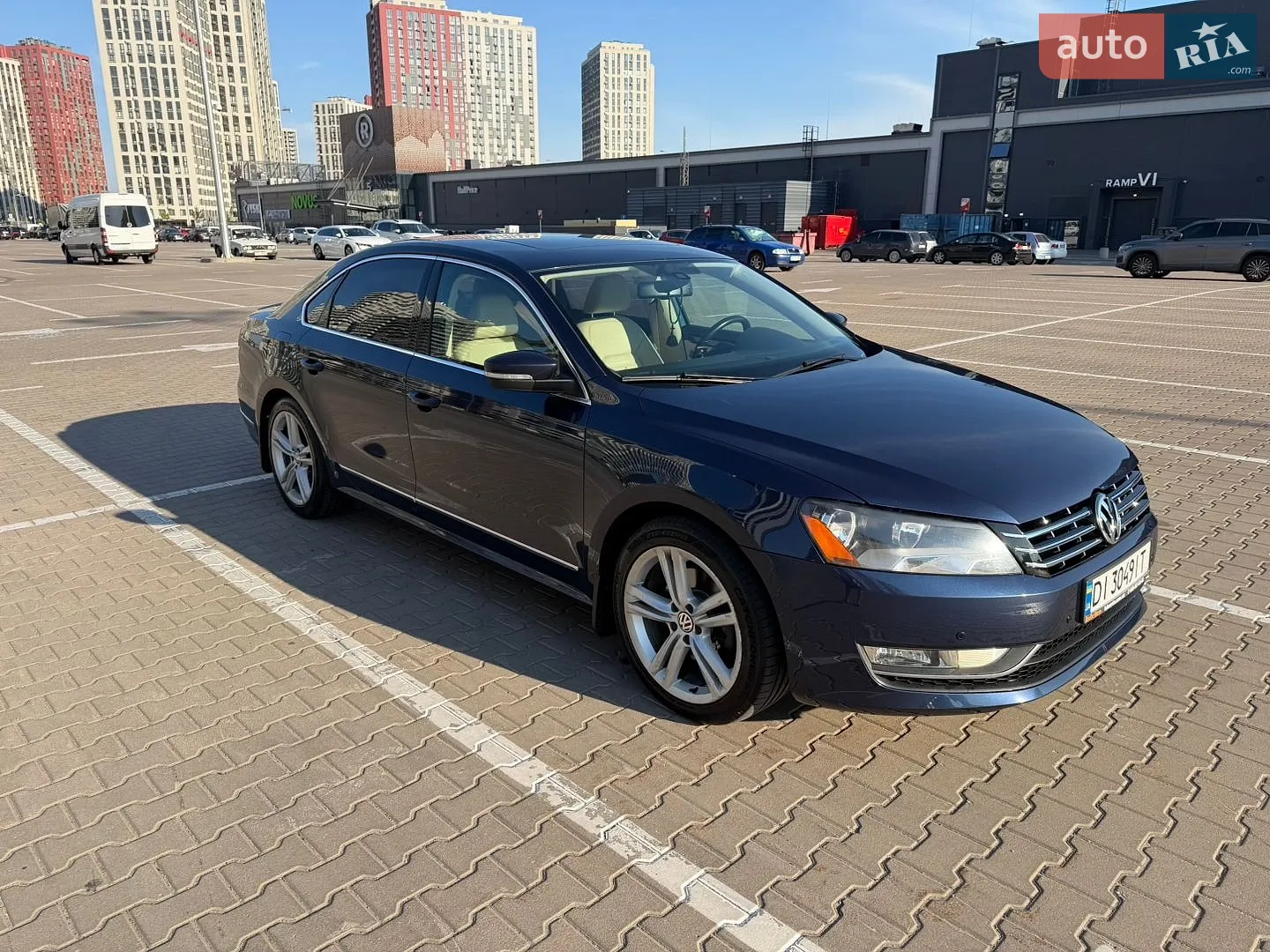 2013 Volkswagen Passat - мініатюра 6