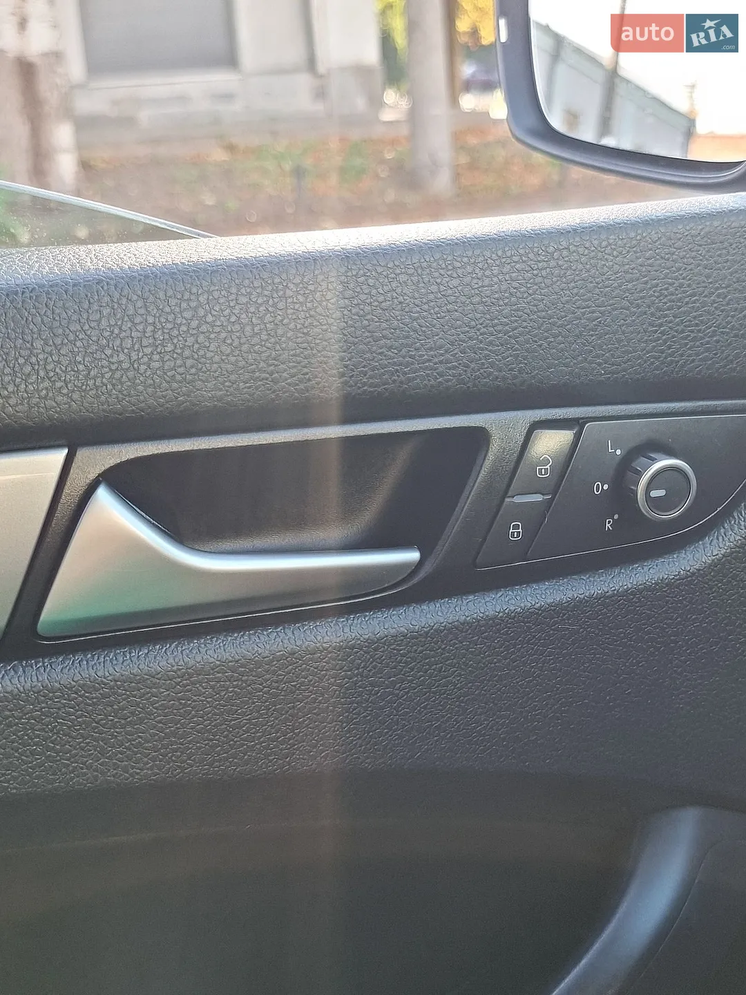 2015 Volkswagen Passat - мініатюра 17