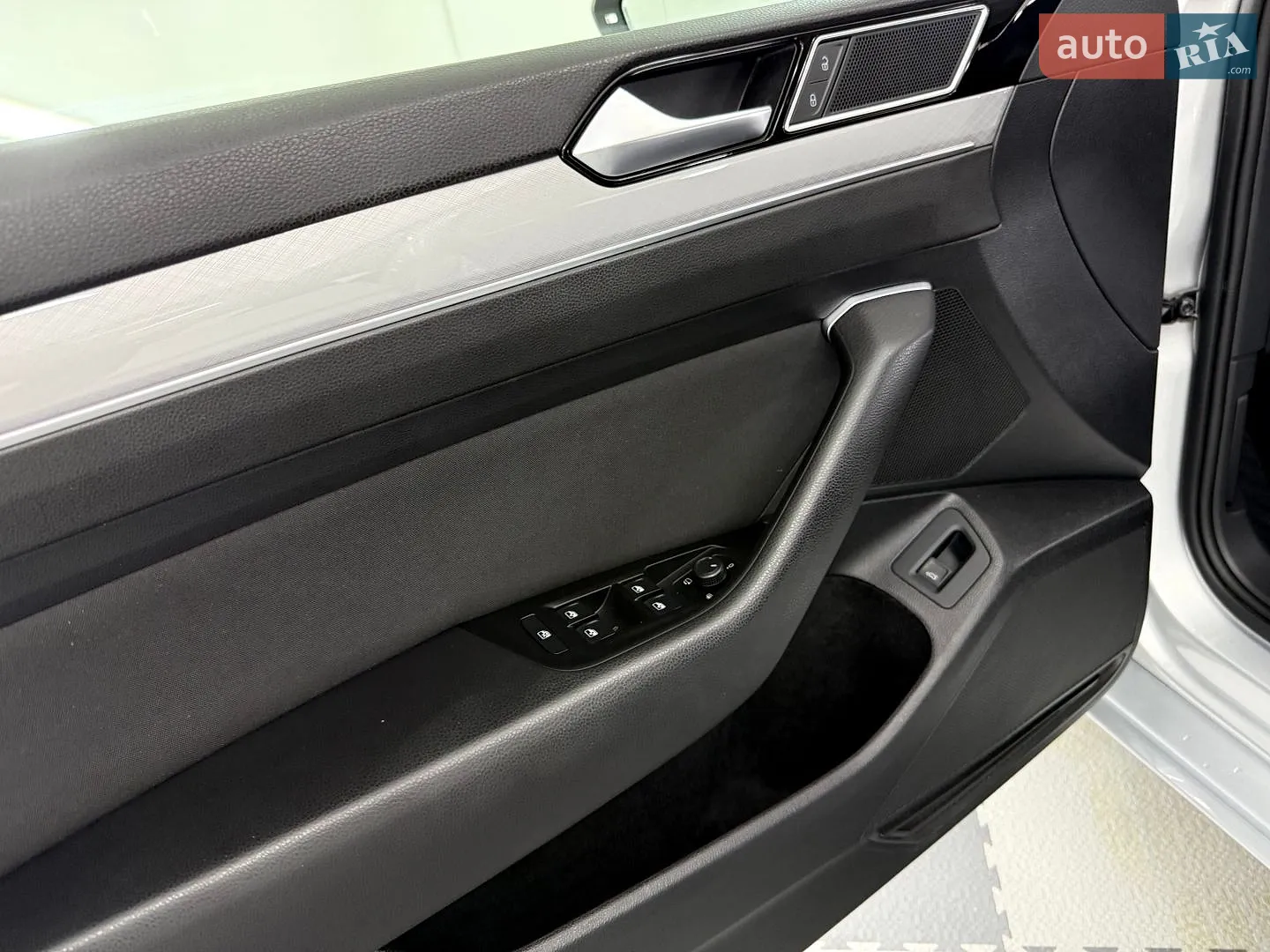 2020 Volkswagen Passat - мініатюра 20