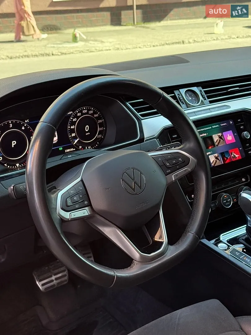 2018 Volkswagen Passat - мініатюра 15