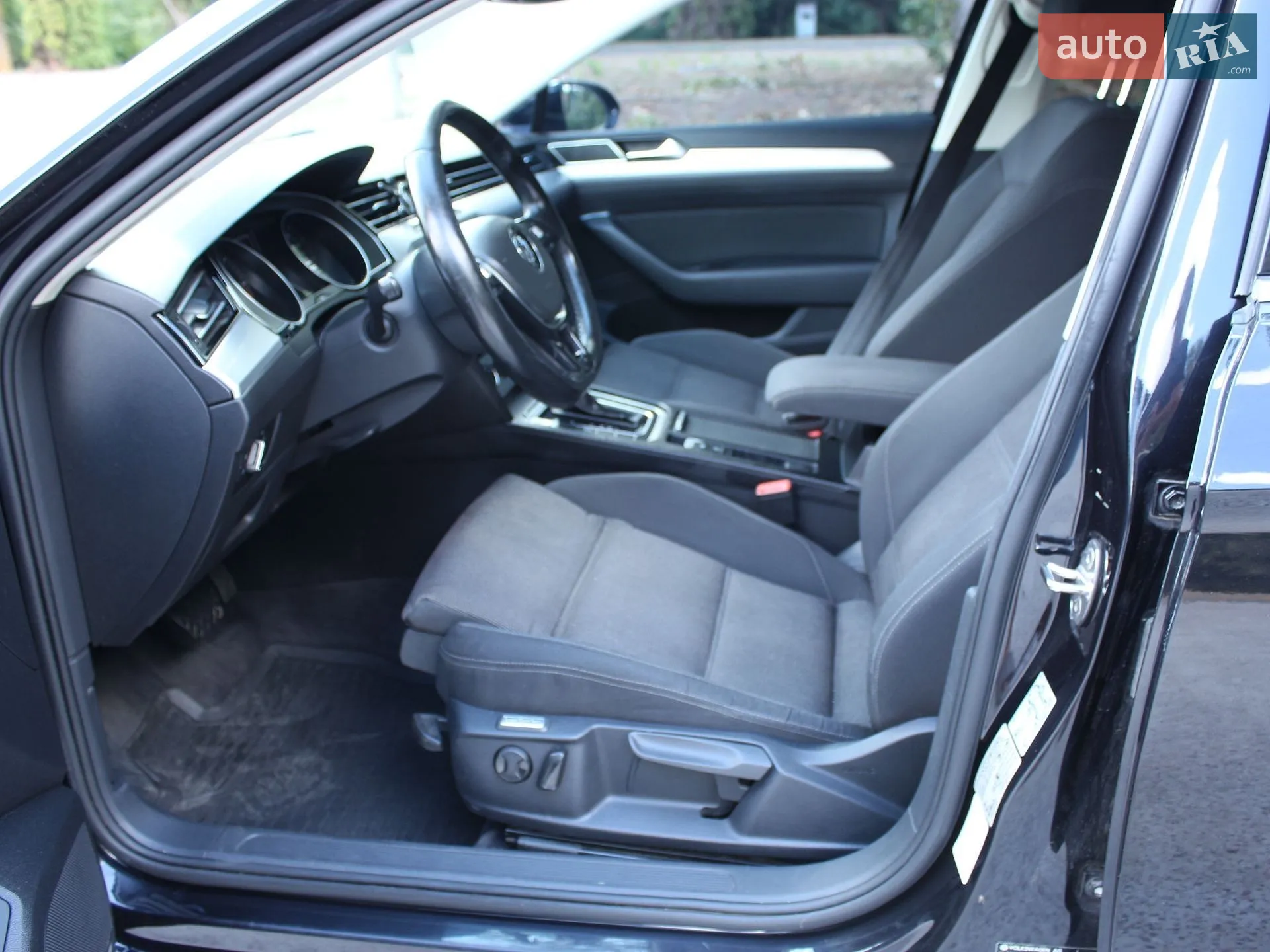 2015 Volkswagen Passat - мініатюра 15