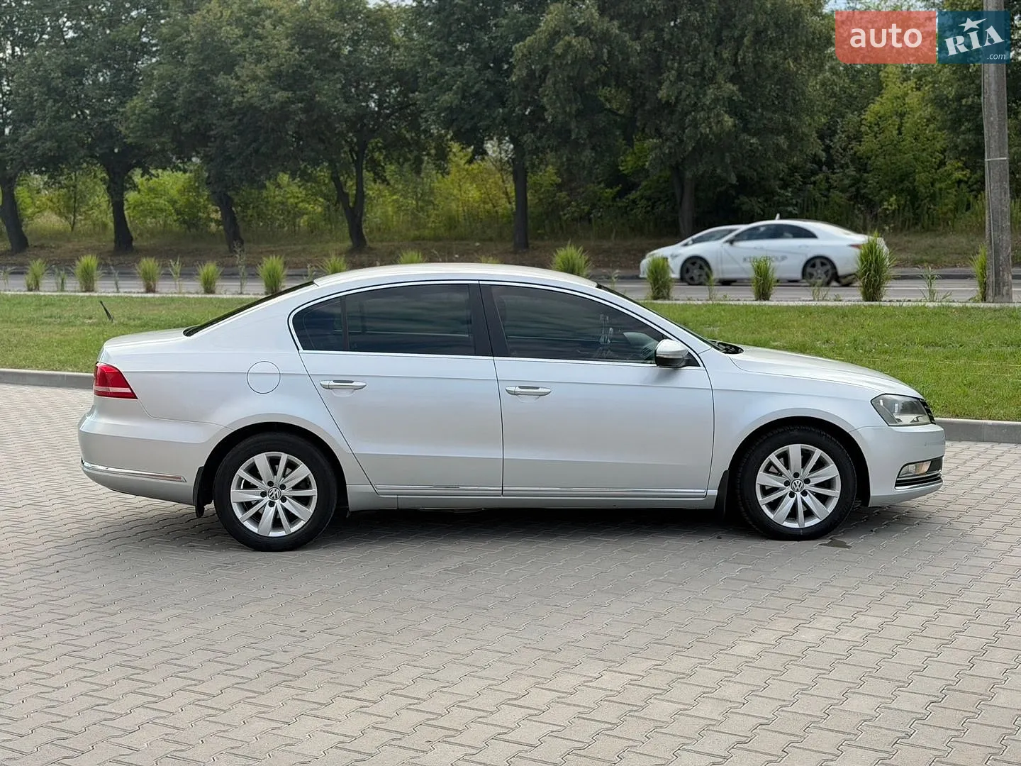 2011 Volkswagen Passat - мініатюра 17