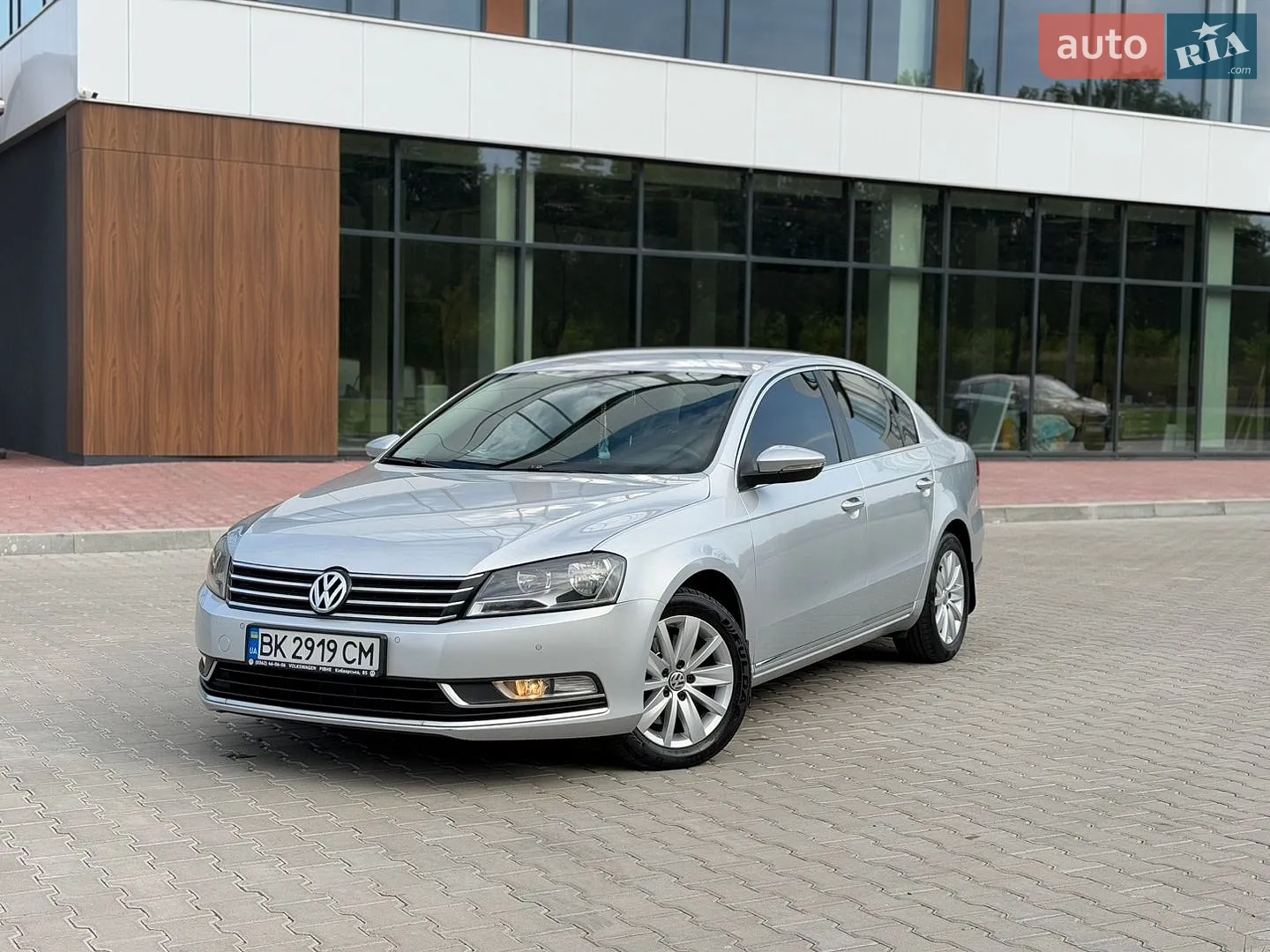 2011 Volkswagen Passat - мініатюра 21