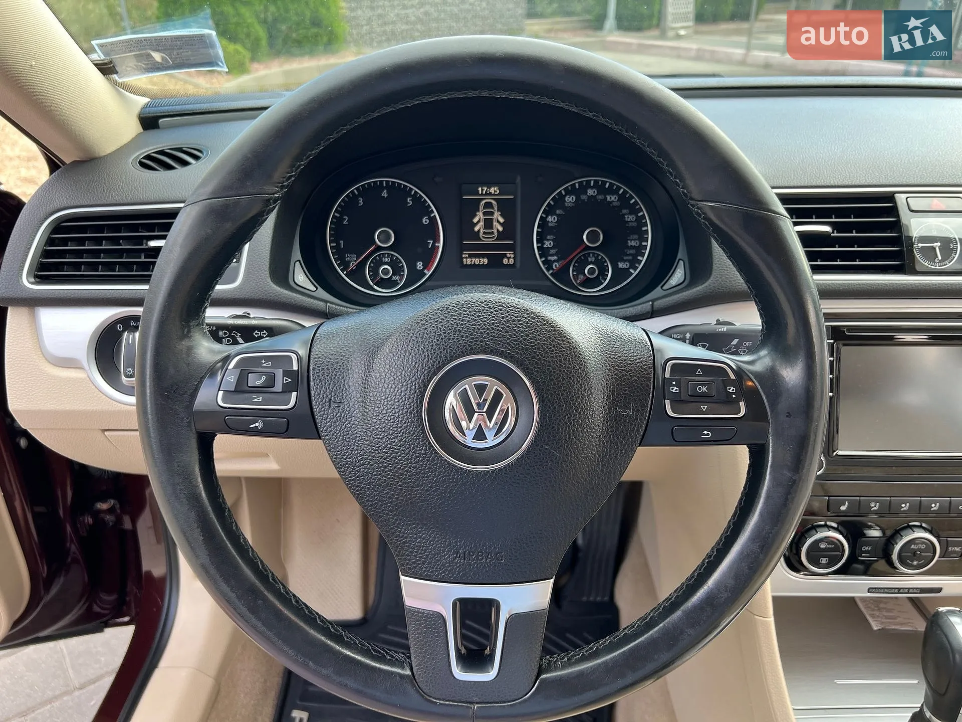 2012 Volkswagen Passat - мініатюра 26