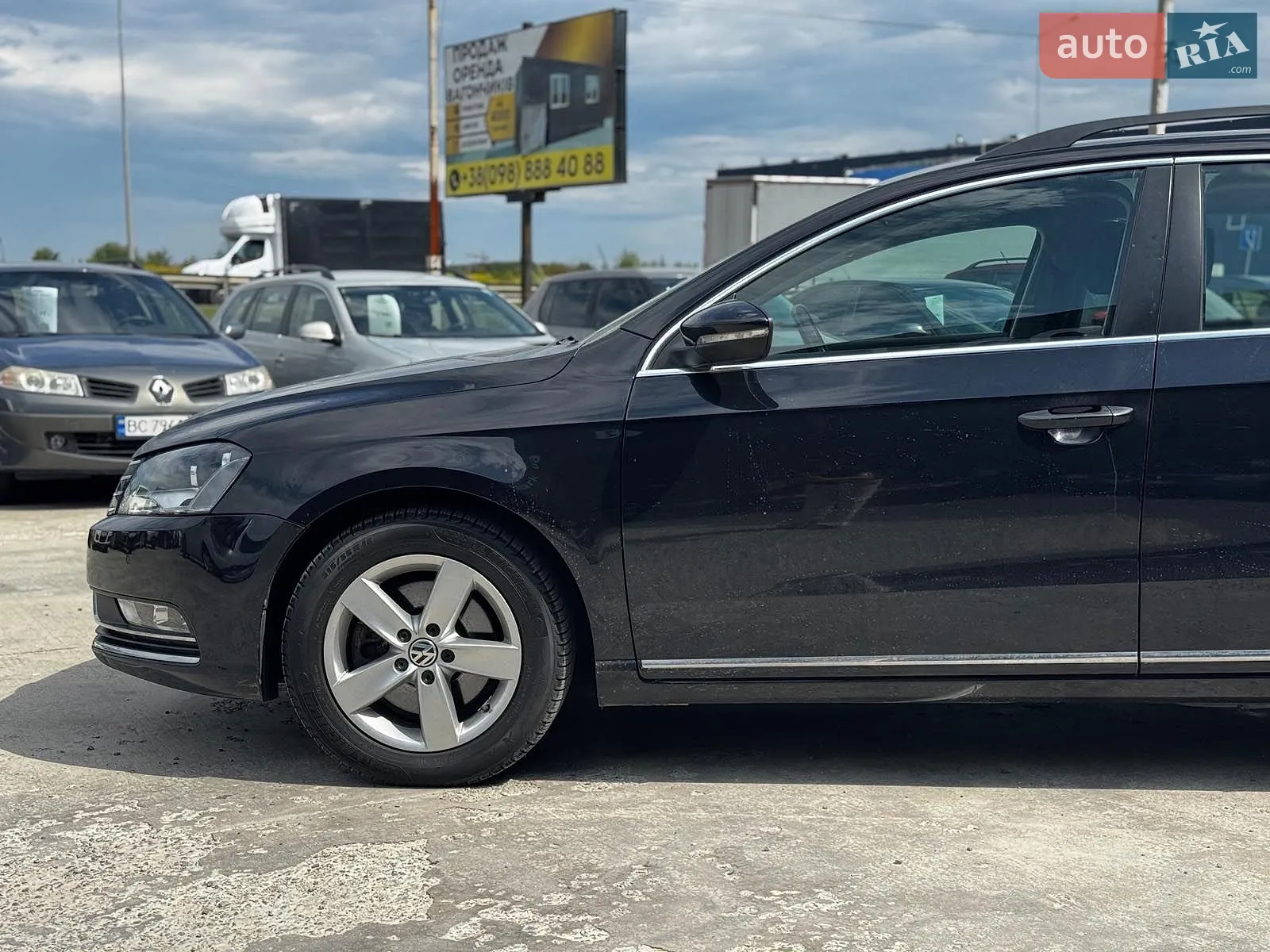 2013 Volkswagen Passat - мініатюра 17