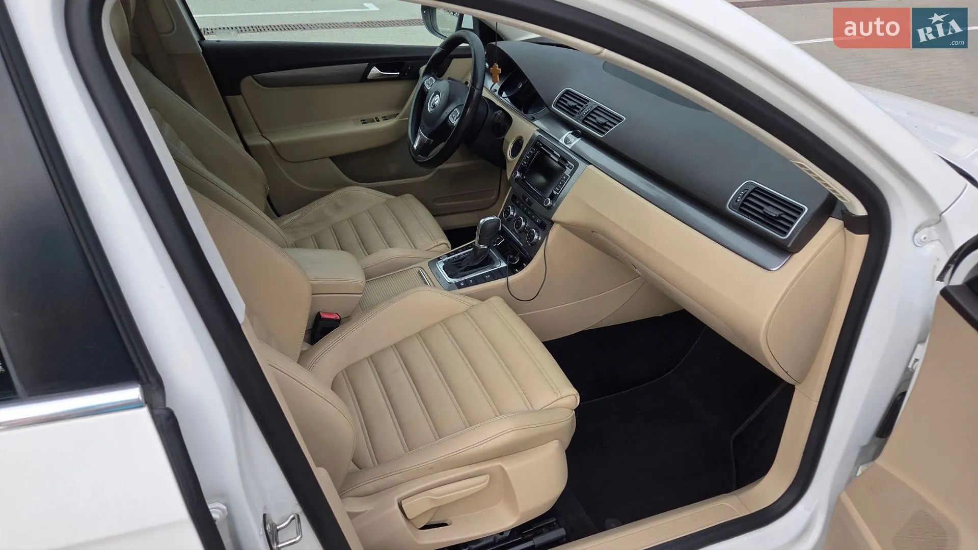 2013 Volkswagen Passat - мініатюра 15