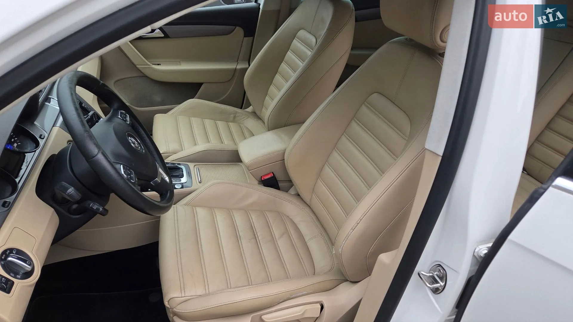 2013 Volkswagen Passat - мініатюра 28