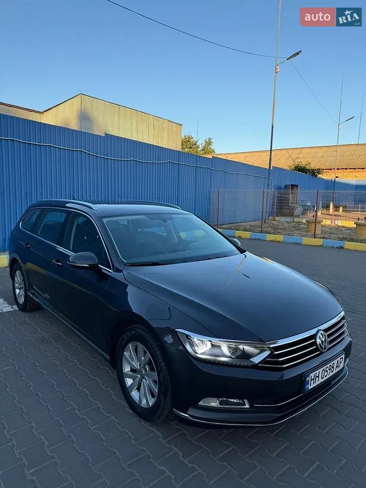 2017 Volkswagen Passat - мініатюра 22
