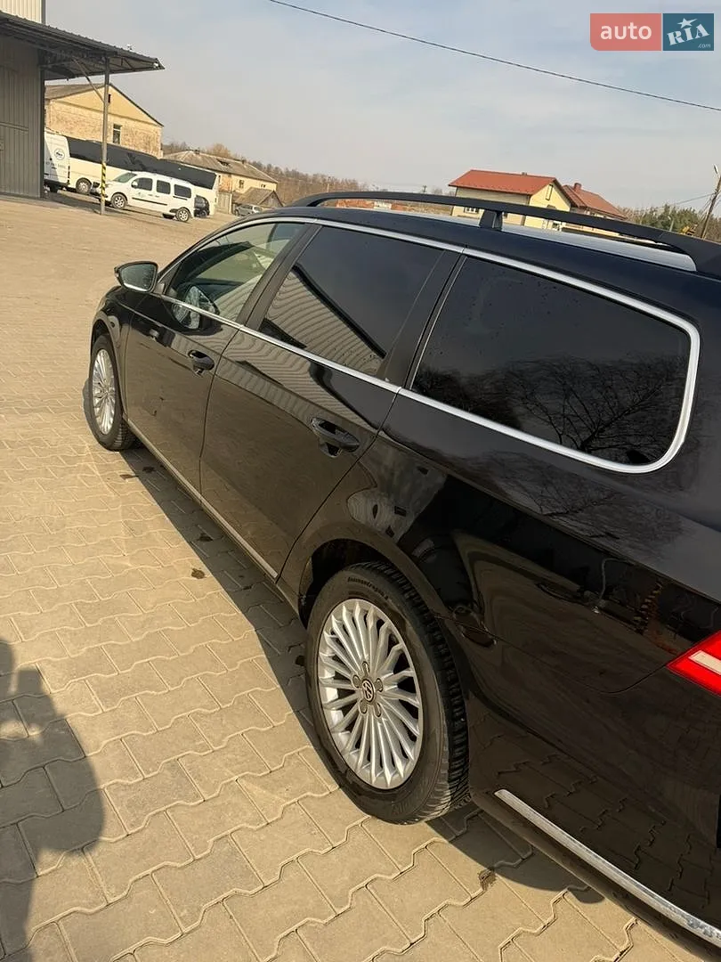 2011 Volkswagen Passat - мініатюра 5