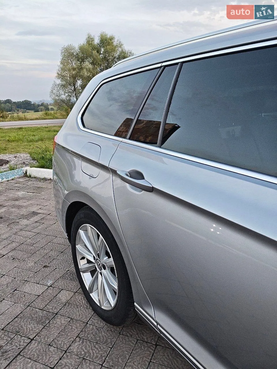 2019 Volkswagen Passat - мініатюра 12