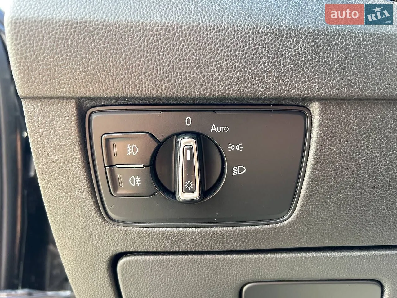 2019 Volkswagen Passat - мініатюра 14
