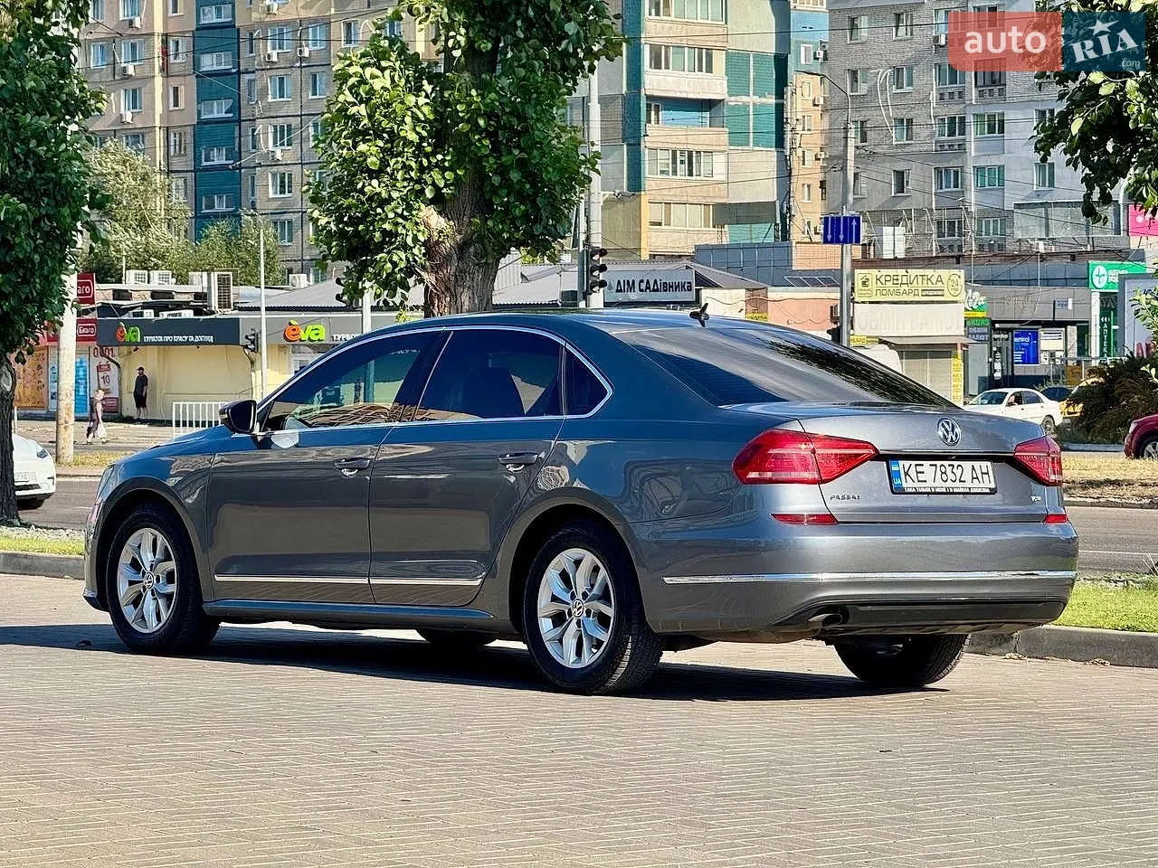 2016 Volkswagen Passat - мініатюра 8