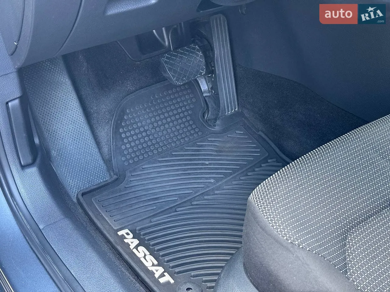 2016 Volkswagen Passat - мініатюра 20