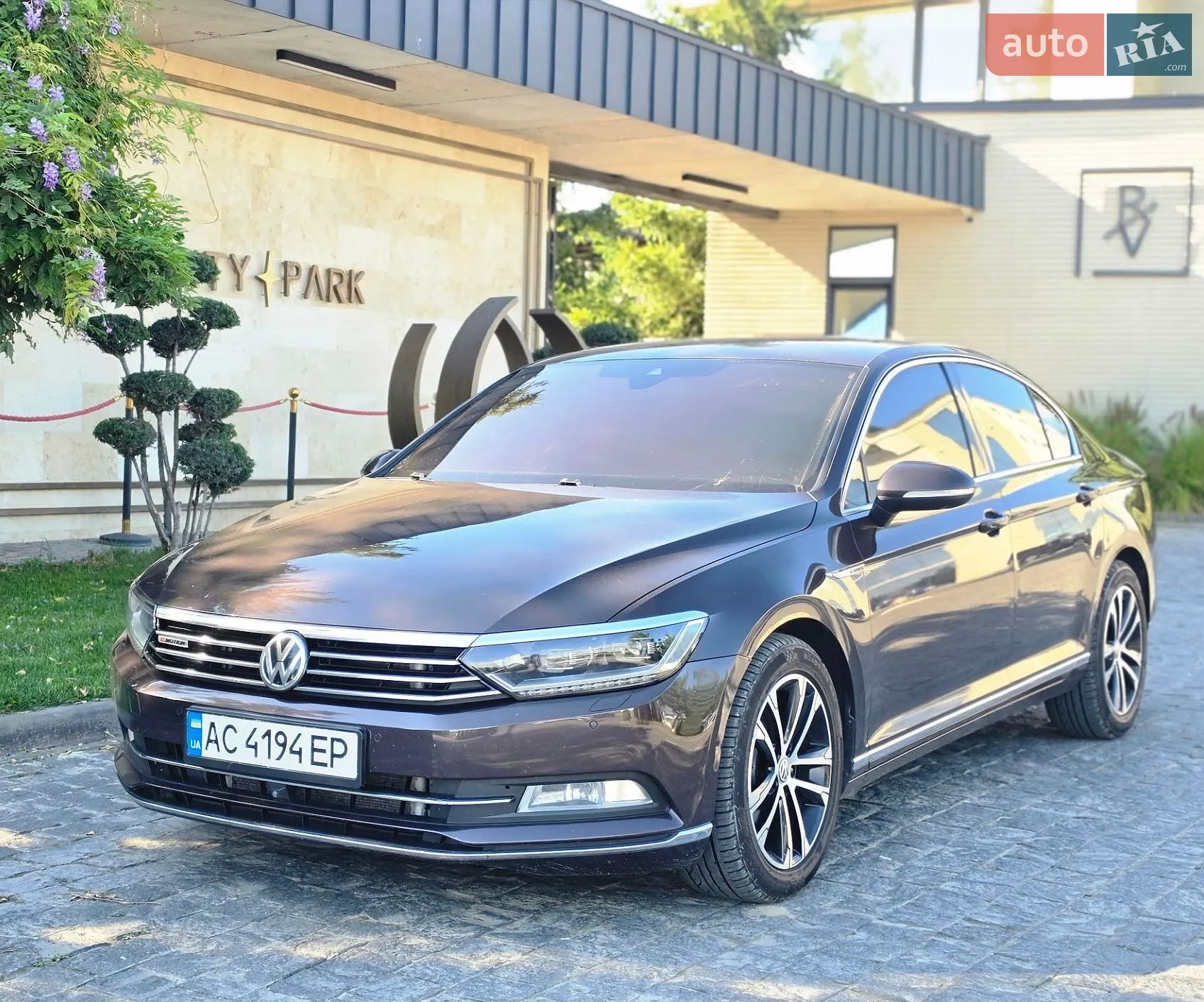 2018 Volkswagen Passat - фото 1