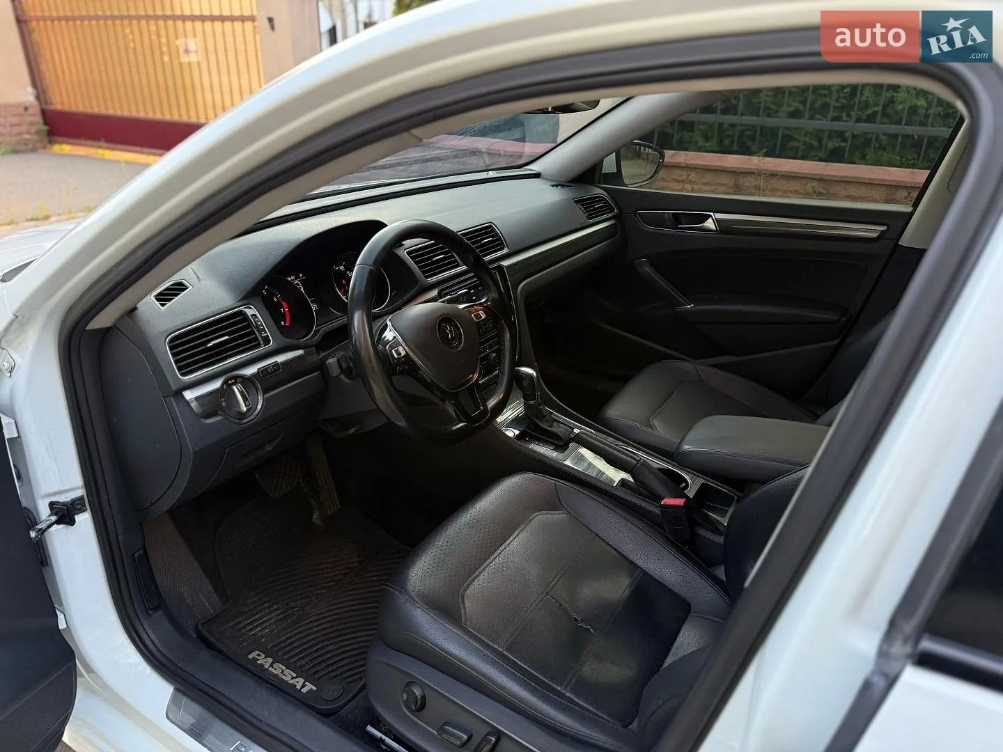 2015 Volkswagen Passat - мініатюра 9