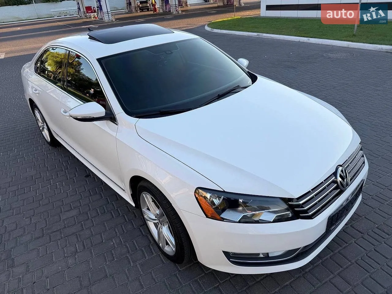 2015 Volkswagen Passat - мініатюра 13