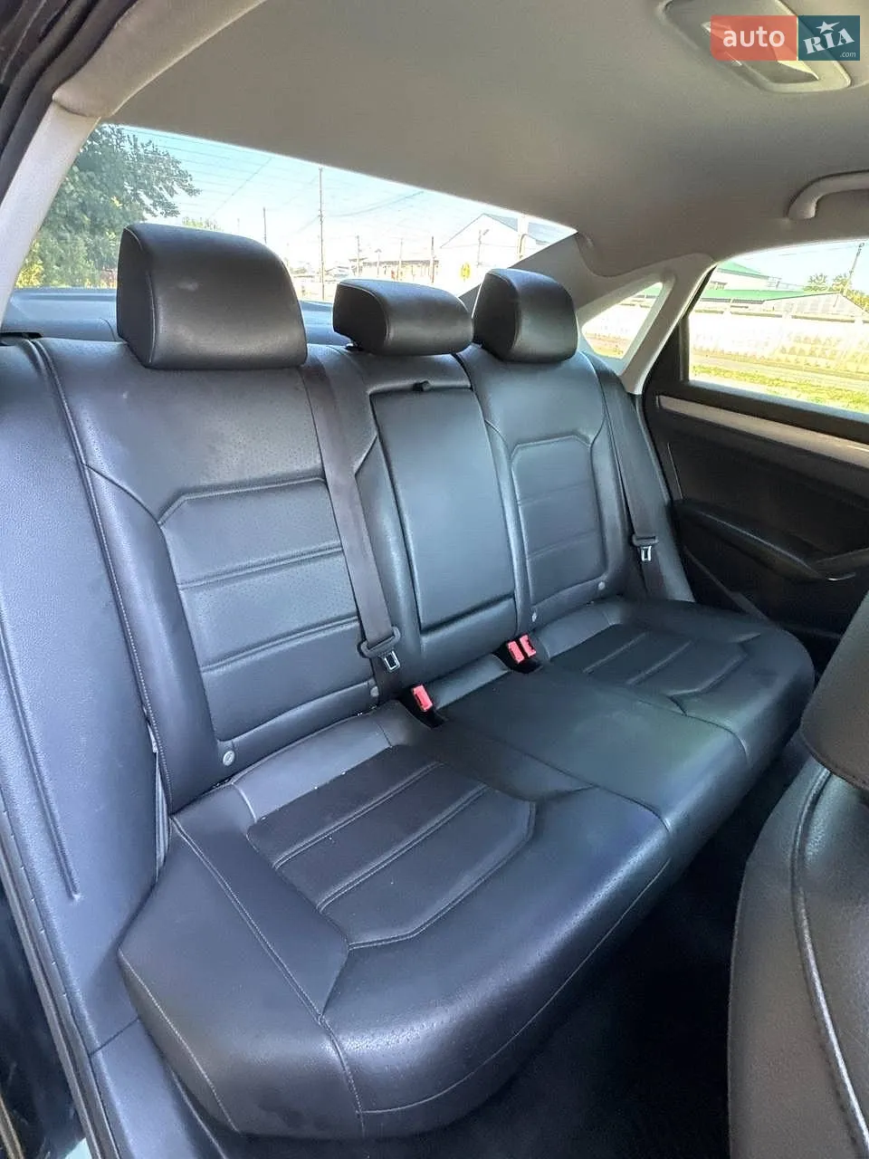 2015 Volkswagen Passat - мініатюра 10