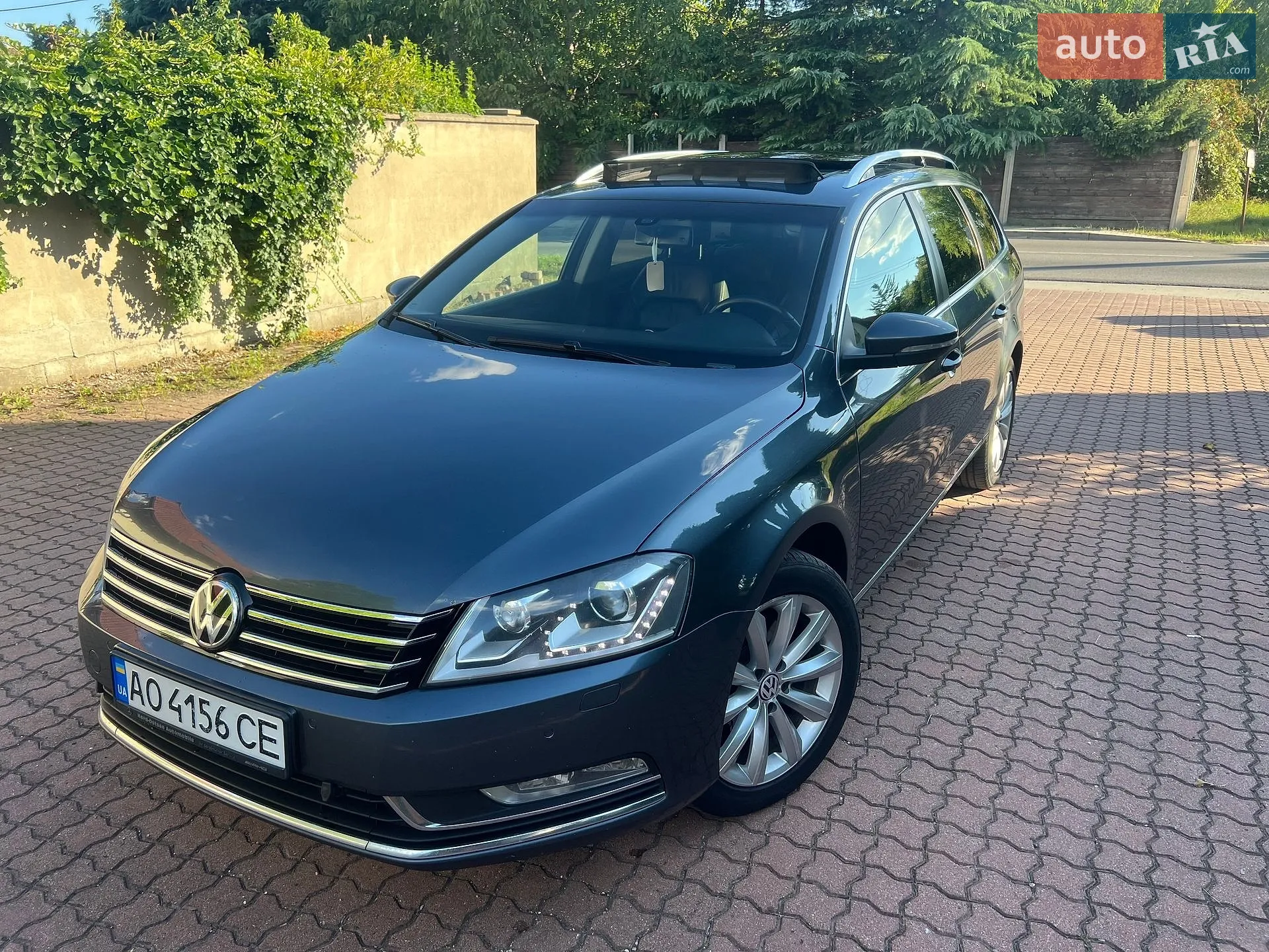 2012 Volkswagen Passat - мініатюра 2
