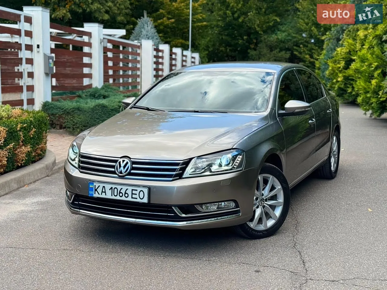 2014 Volkswagen Passat - мініатюра 2
