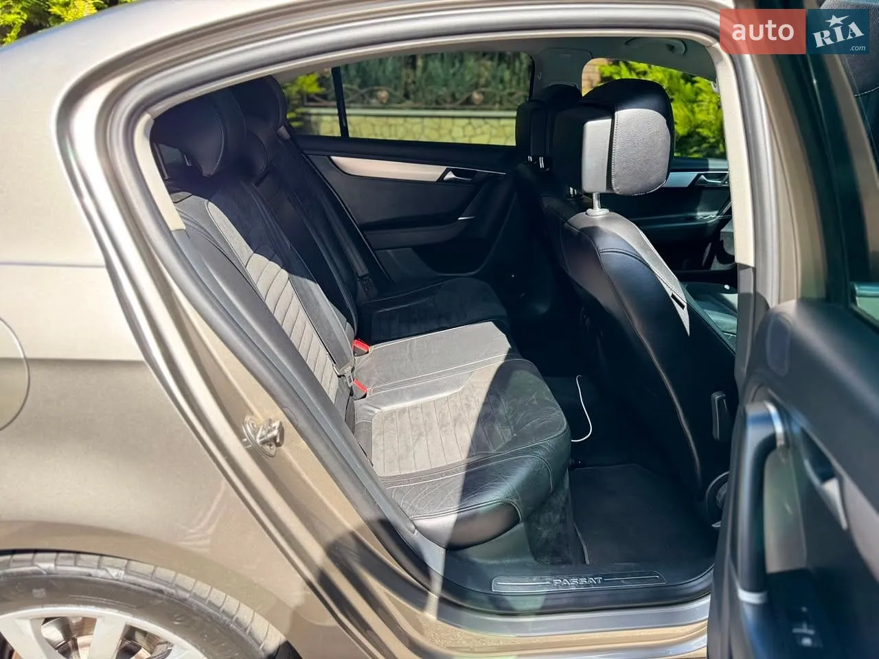 2014 Volkswagen Passat - мініатюра 41