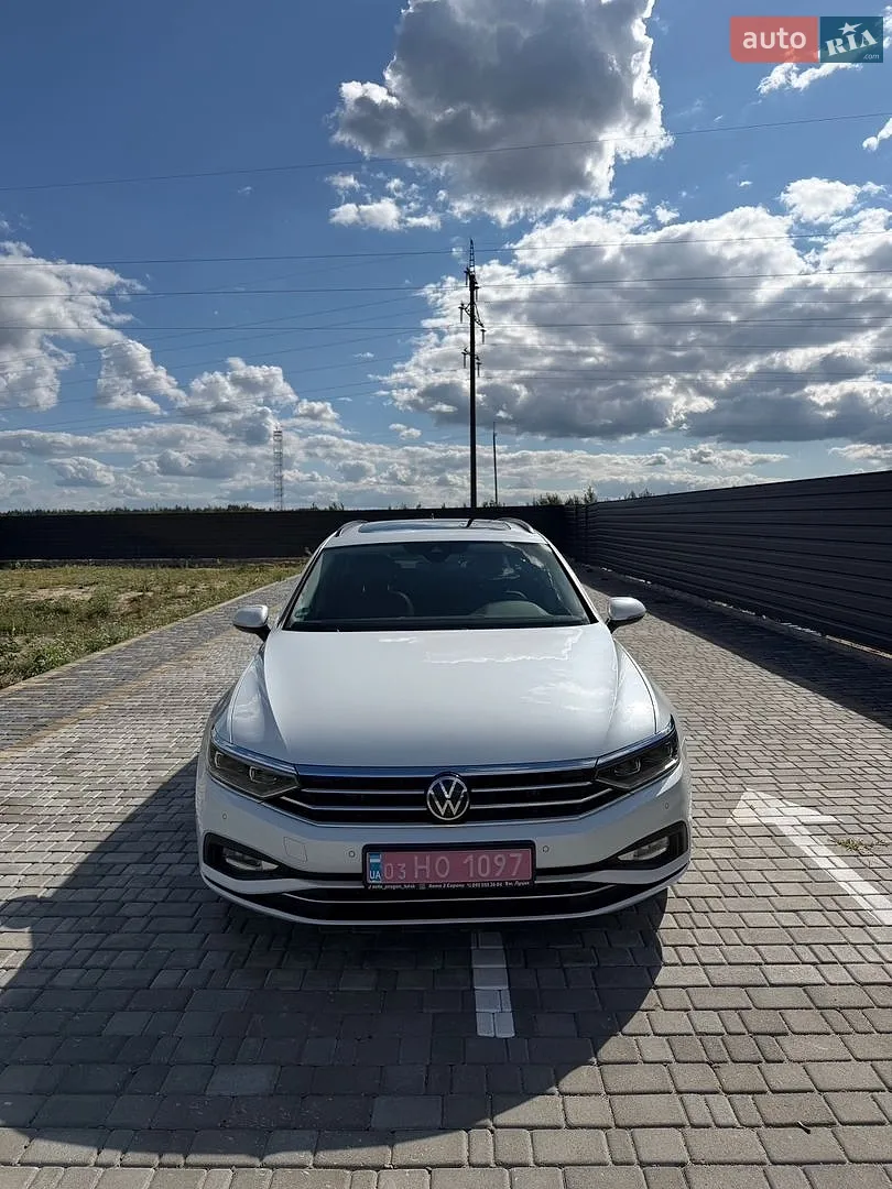 2022 Volkswagen Passat - мініатюра 3