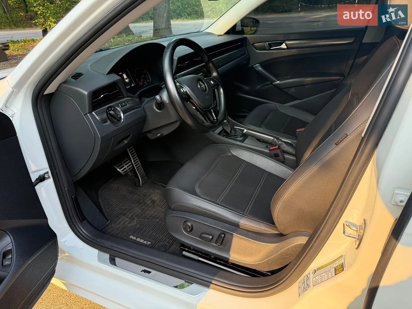 2020 Volkswagen Passat - мініатюра 33