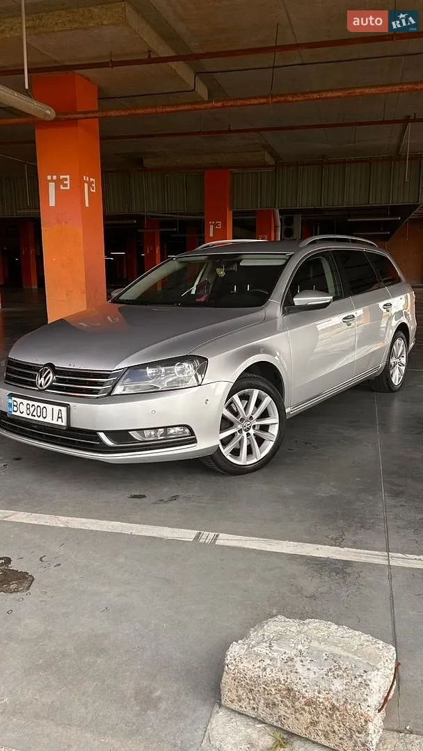 2013 Volkswagen Passat - фото 1