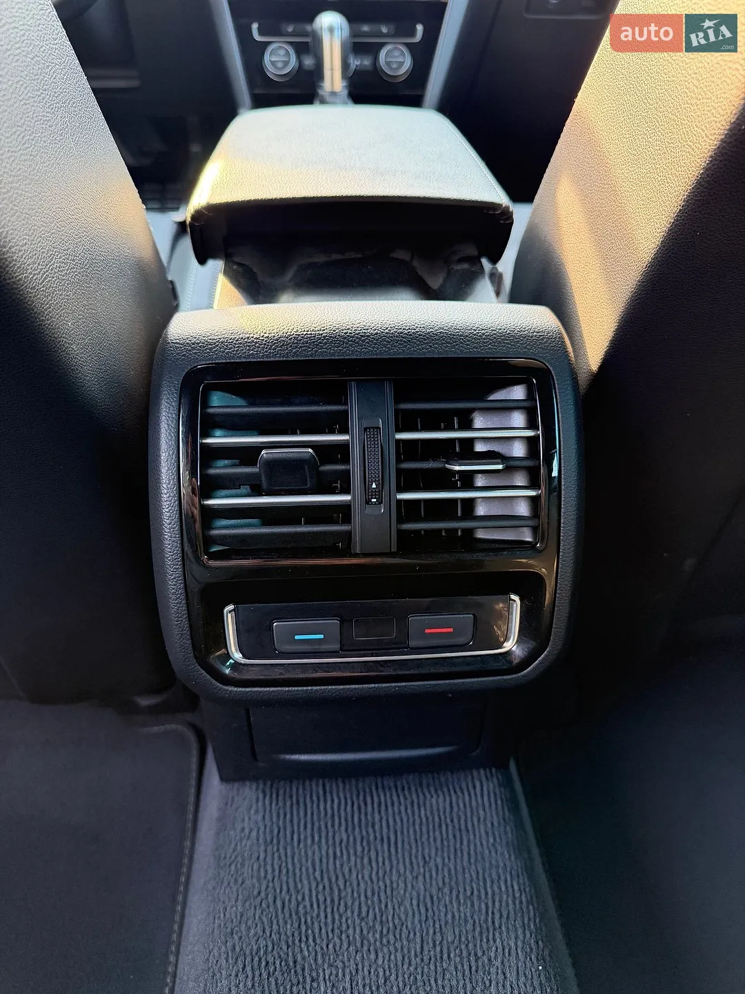 2018 Volkswagen Passat - мініатюра 27