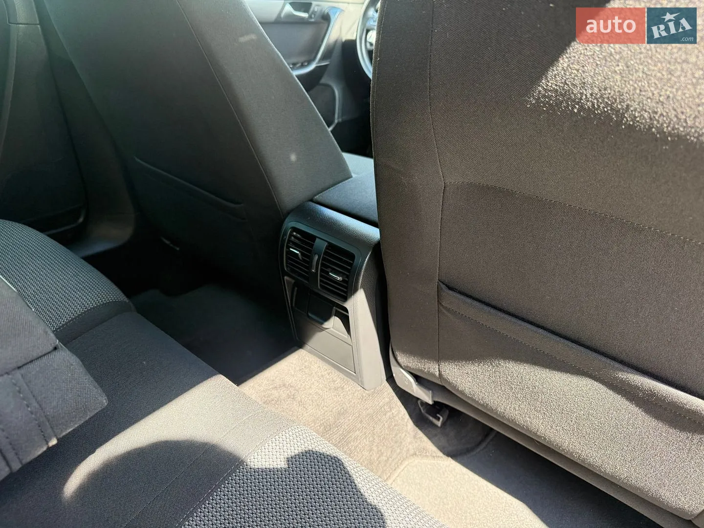 2014 Volkswagen Passat - мініатюра 21