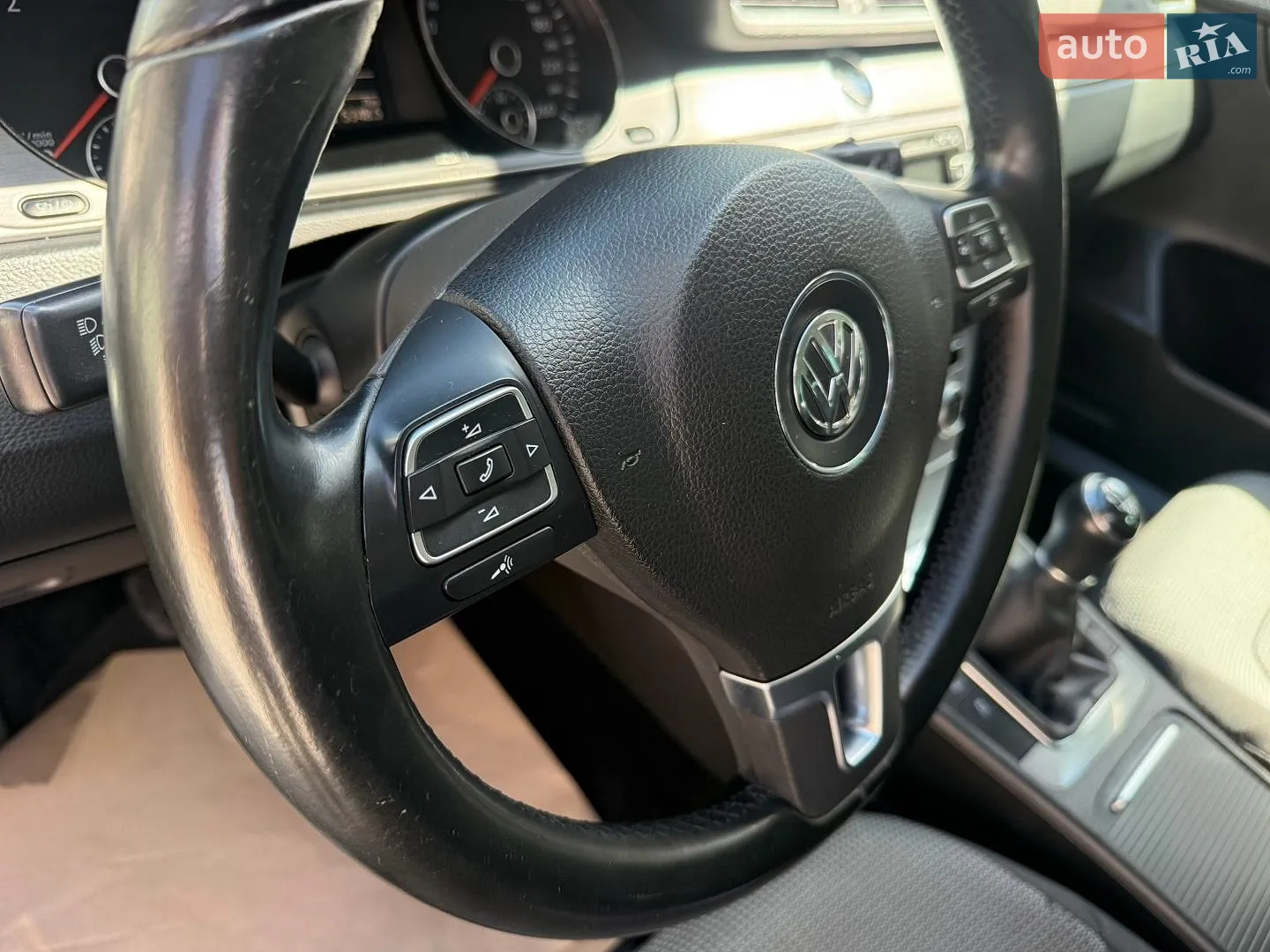 2014 Volkswagen Passat - мініатюра 32