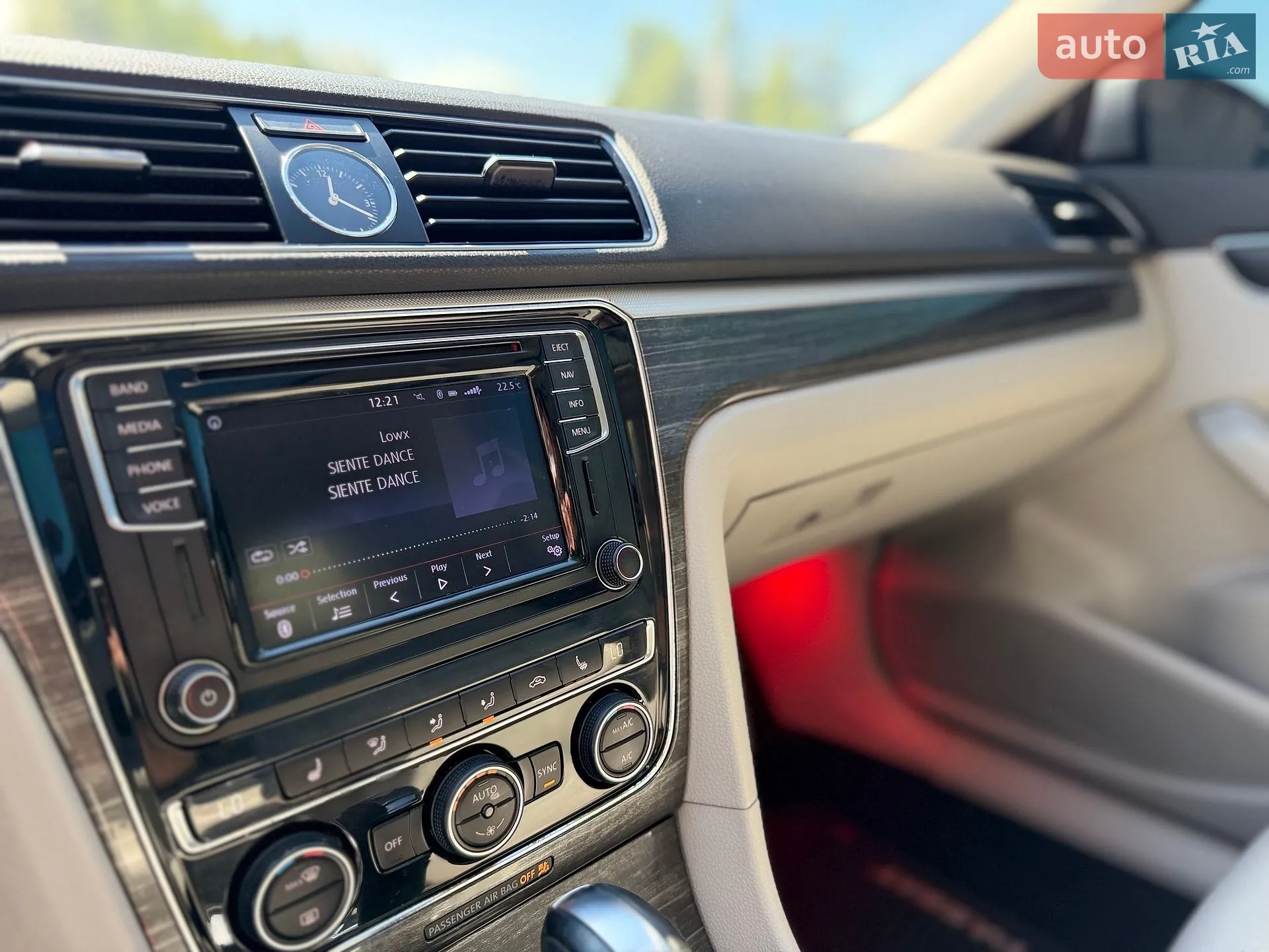 2016 Volkswagen Passat - мініатюра 21