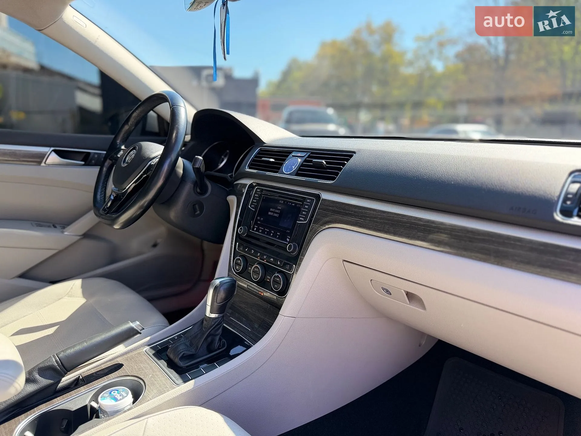 2016 Volkswagen Passat - мініатюра 22