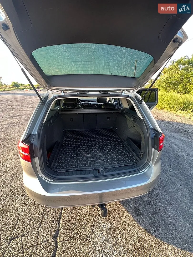 2015 Volkswagen Passat - мініатюра 30