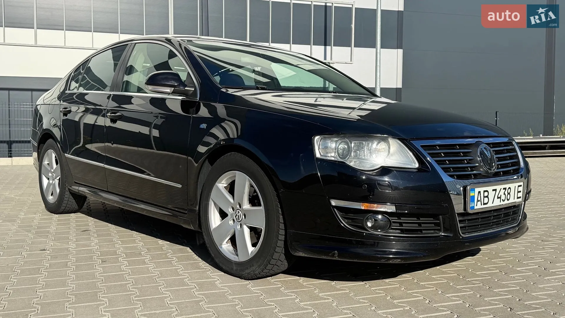 2010 Volkswagen Passat - мініатюра 14