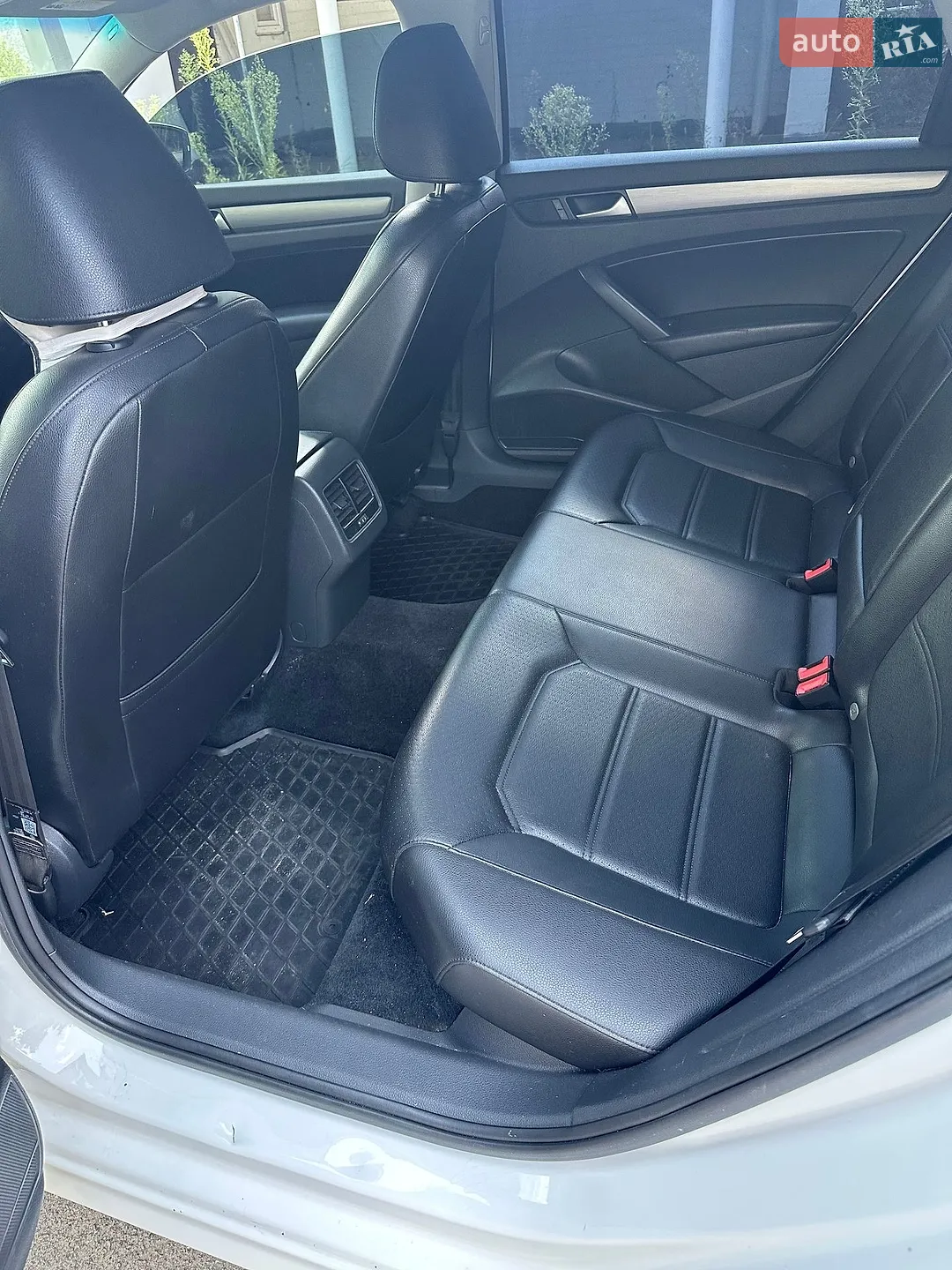 2015 Volkswagen Passat - мініатюра 8