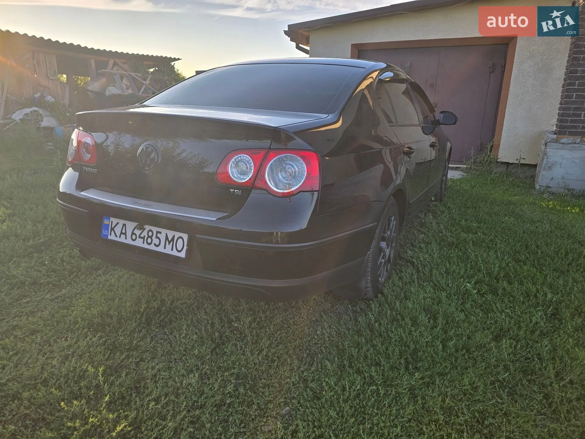 2010 Volkswagen Passat - мініатюра 4