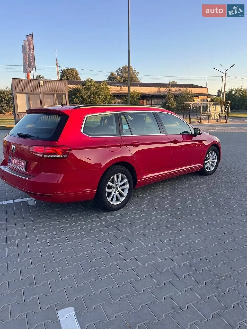2019 Volkswagen Passat - мініатюра 10