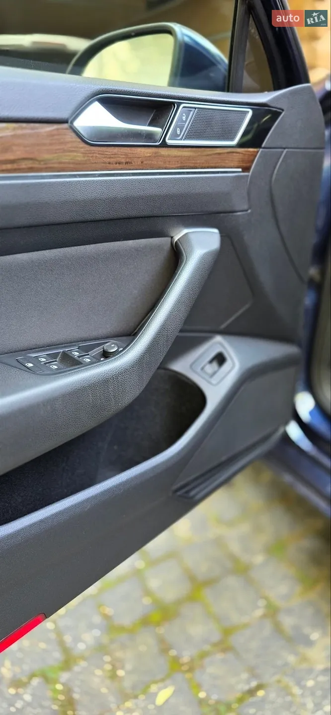 2015 Volkswagen Passat - мініатюра 10