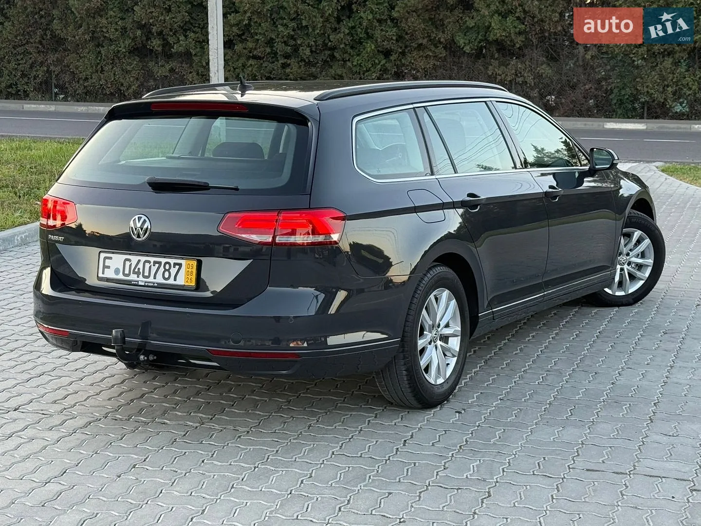 2019 Volkswagen Passat - мініатюра 12