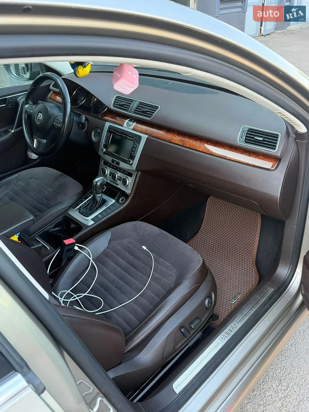 2012 Volkswagen Passat - мініатюра 8