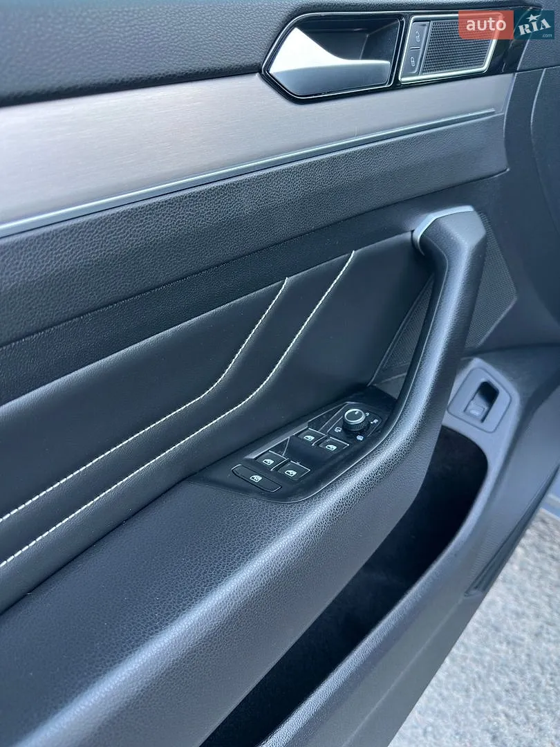 2020 Volkswagen Passat - мініатюра 20