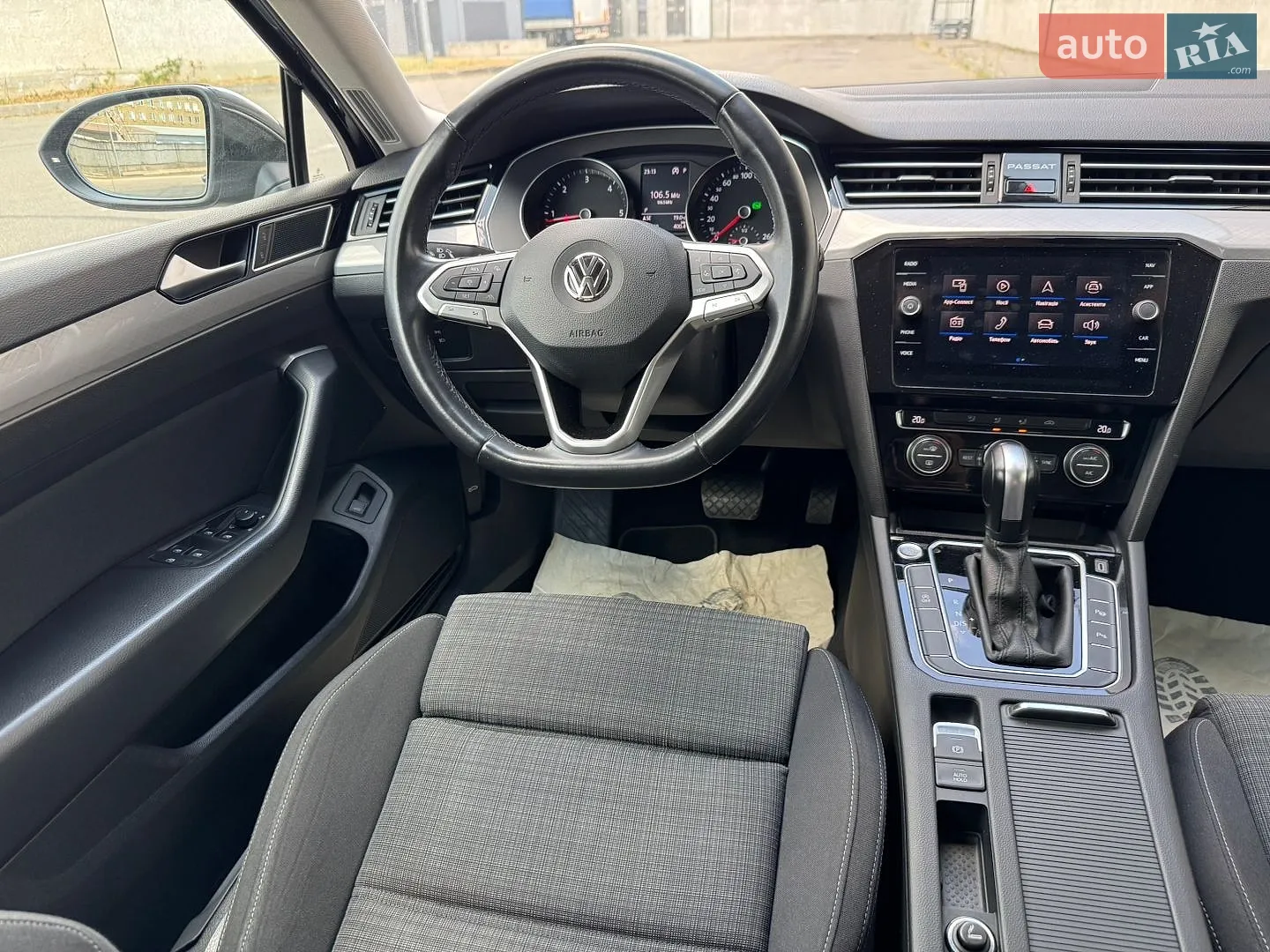 2019 Volkswagen Passat - мініатюра 12