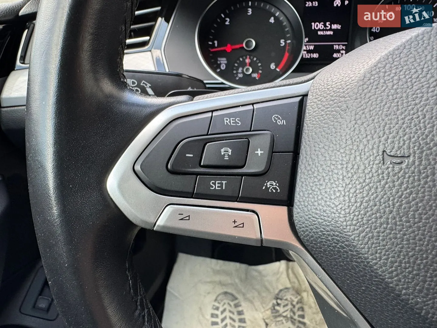 2019 Volkswagen Passat - мініатюра 15